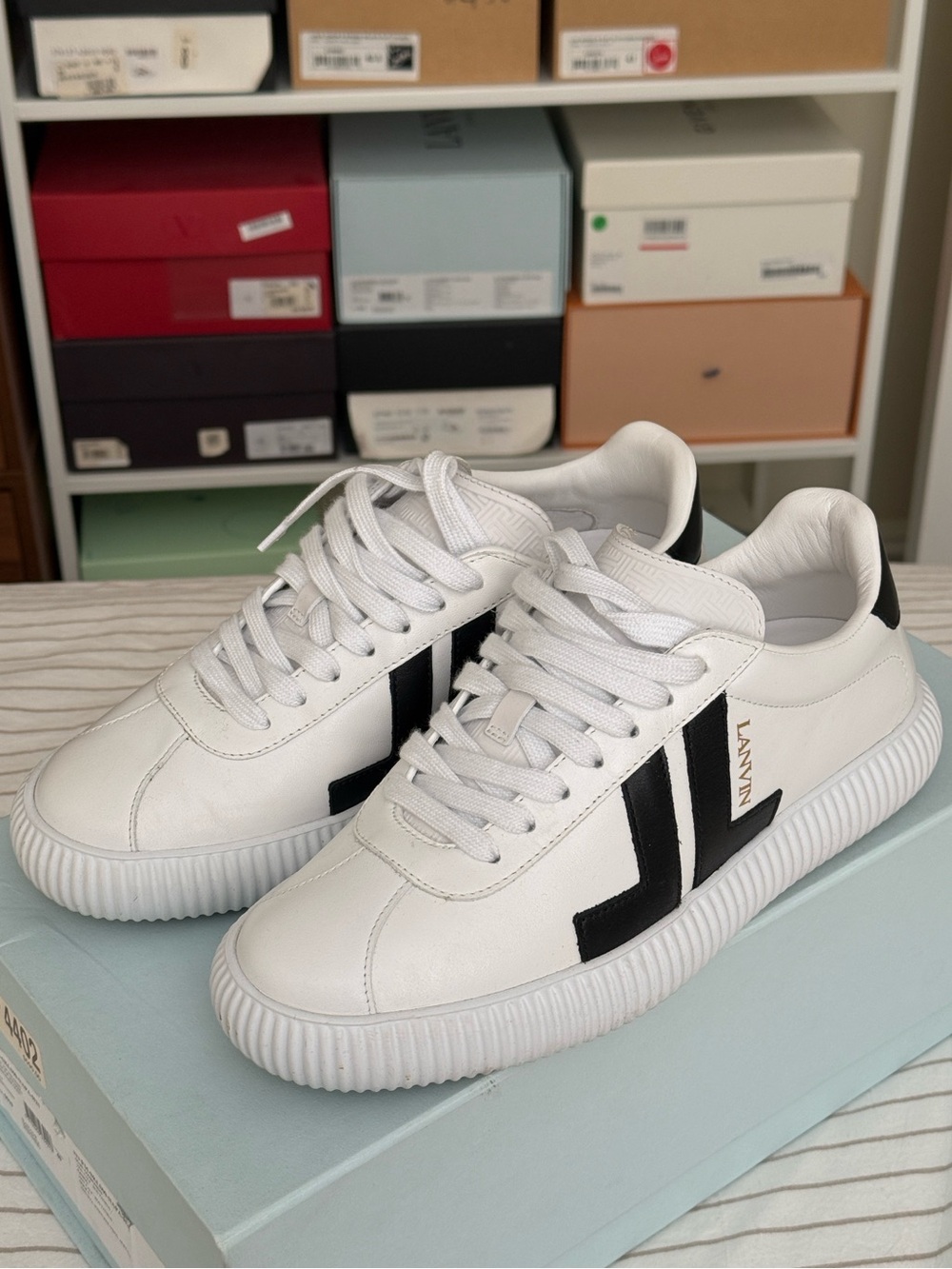 Men’s Lanvin Glen Low White Leather Sneakers with Black Logo Stripes in size 40